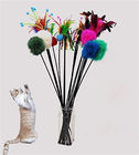 かわいく多彩な人工的な猫のおもちゃの羽の細い棒、子ネコのための猫のキャッチャーのおもちゃ サプライヤー